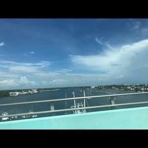 Meet your Posher, Calliope